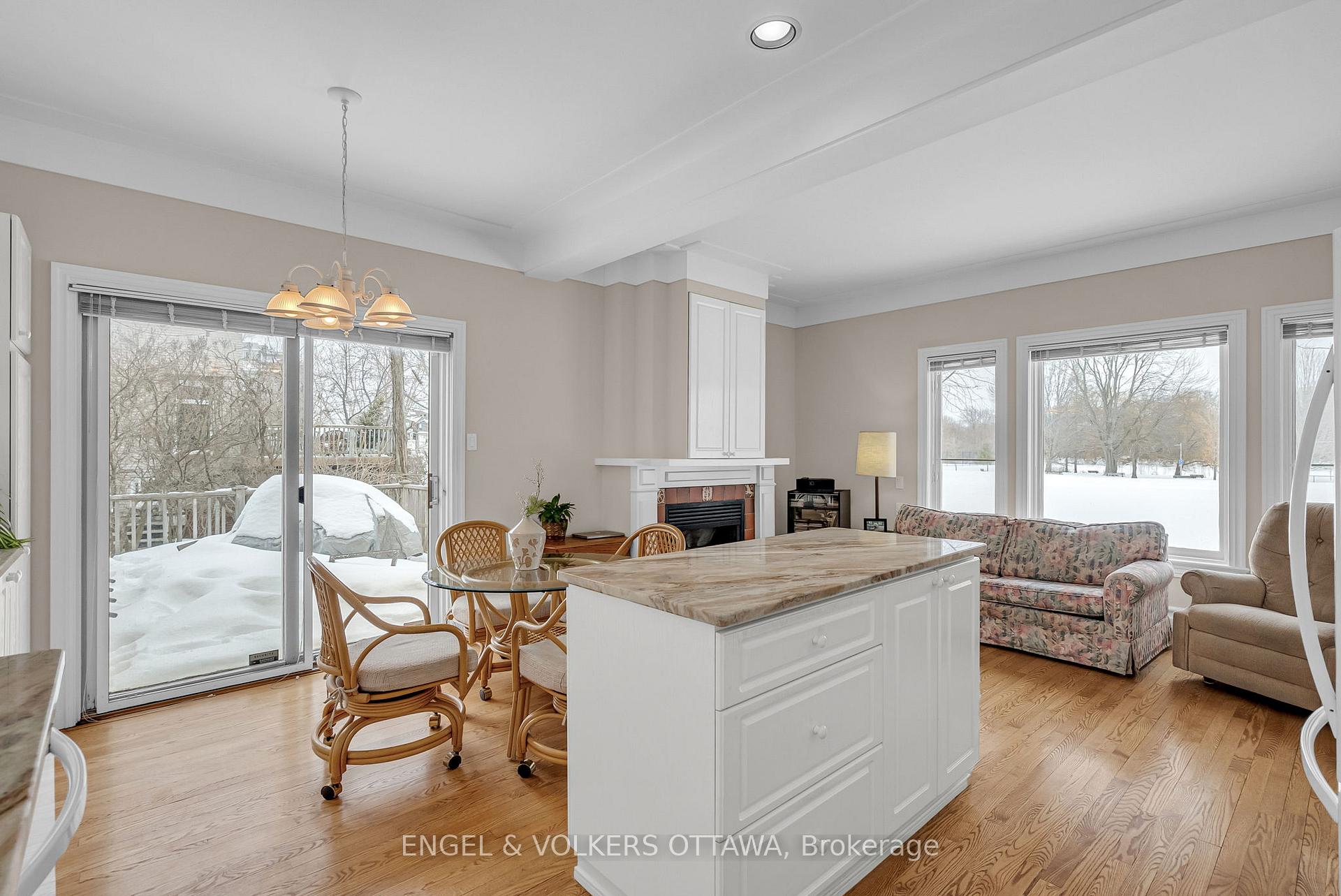 Photo 12 of 29 Burnham Road, Ottawa, Ottawa East — HOMEH