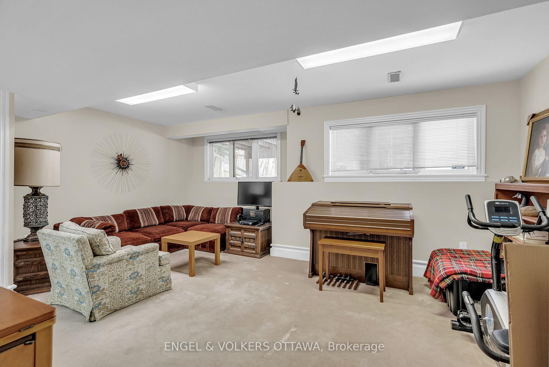 Photo 31 of 29 Burnham Road, Ottawa, Ottawa East — HOMEH