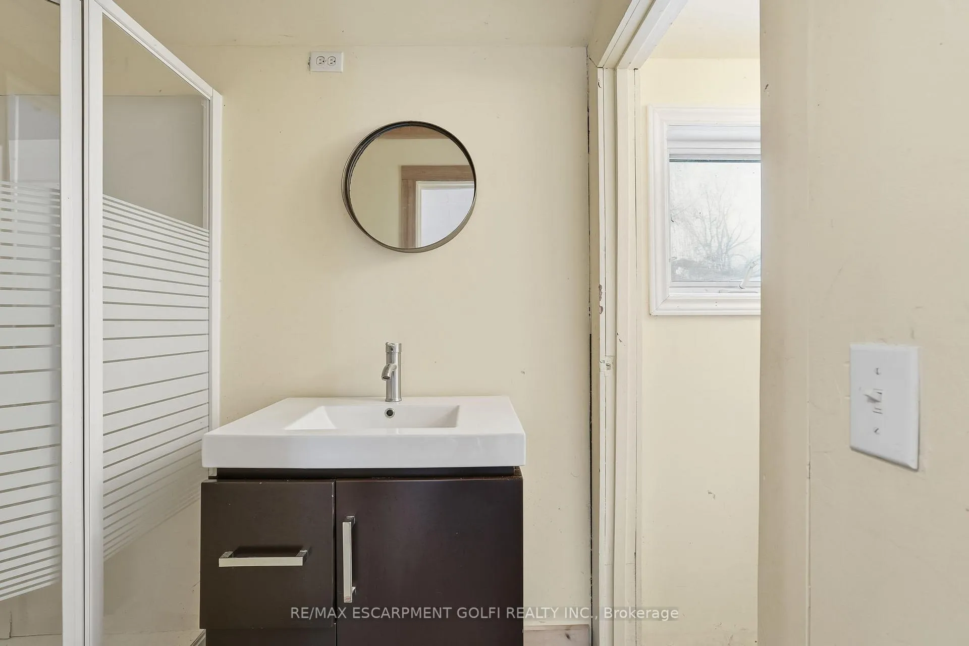 Photo 11 of 14 Birch Lane, Haldimand — HOMEH