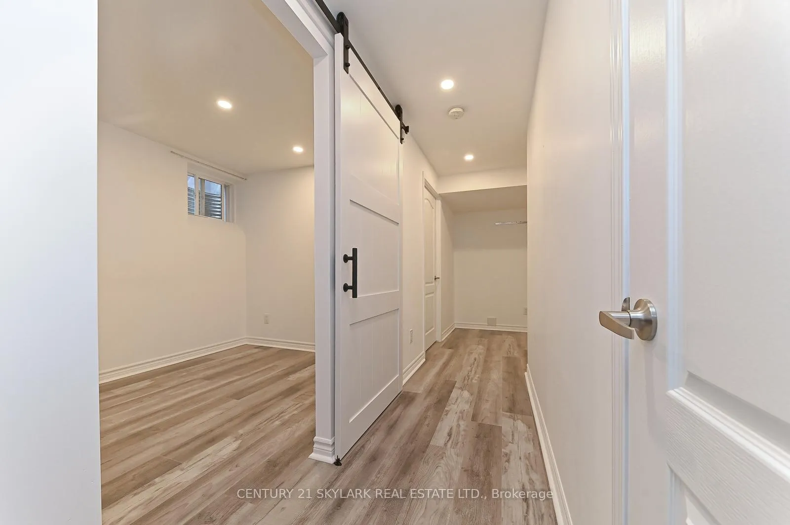 Photo 40 of 24 Dalton Drive, Cambridge, Silver Heights — HOMEH
