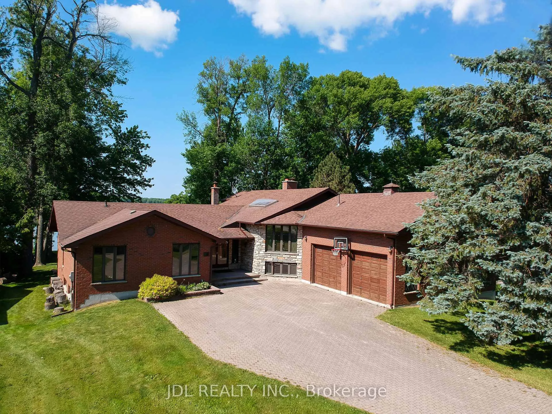 Front of 16 Thicketwood Place