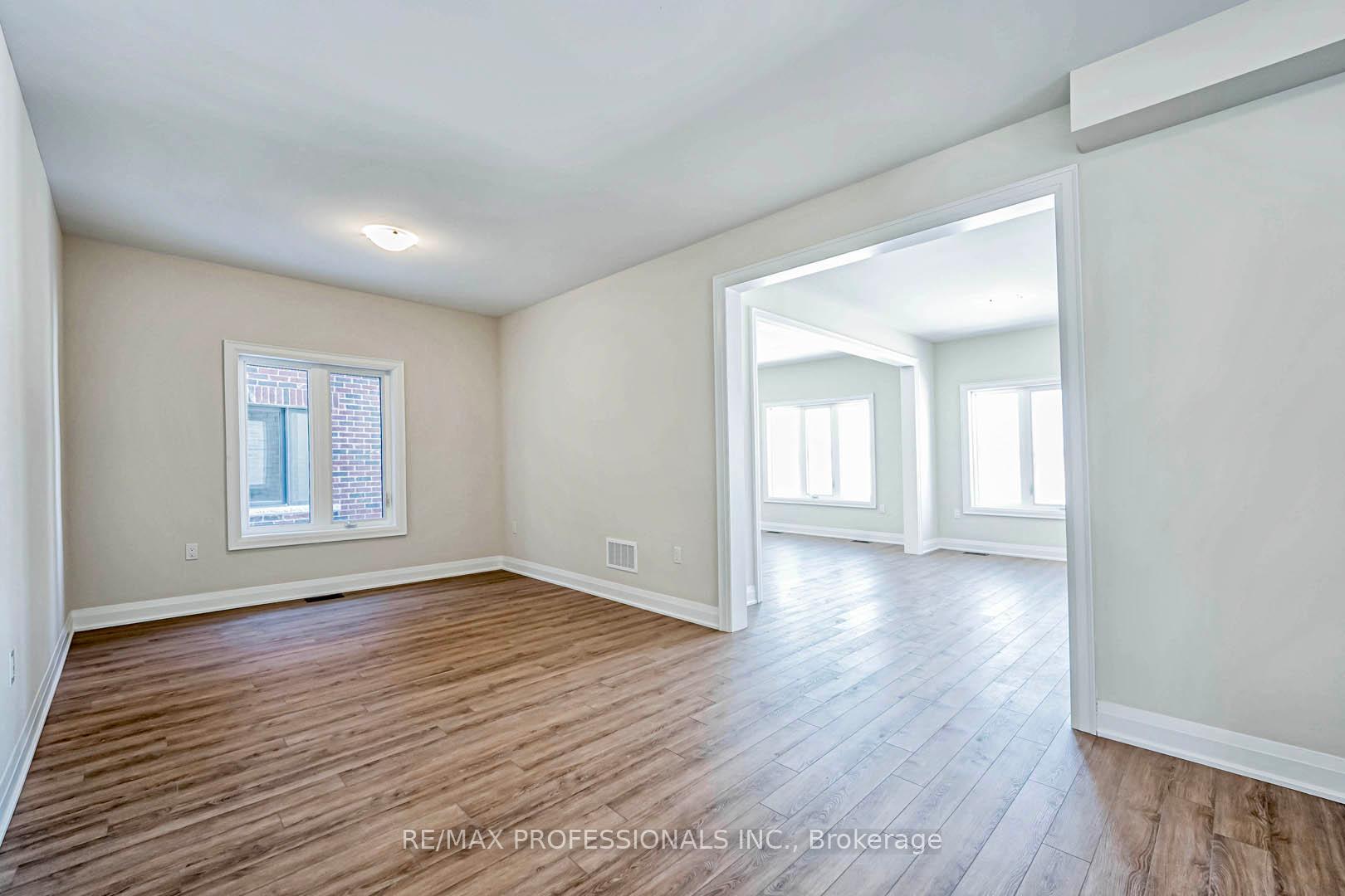Photo 7 of 7 George Ellis Drive, Georgina, Keswick North — HOMEH