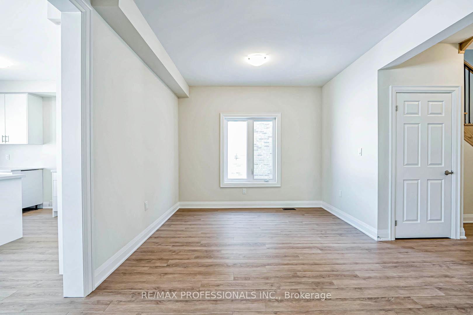 Photo 10 of 7 George Ellis Drive, Georgina, Keswick North — HOMEH