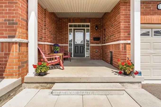 Photo 3 of 118 Wagner Crescent, Essa, Angus — HOMEH