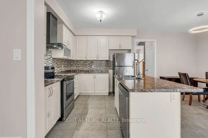 Photo 11 of 118 Wagner Crescent, Essa, Angus — HOMEH