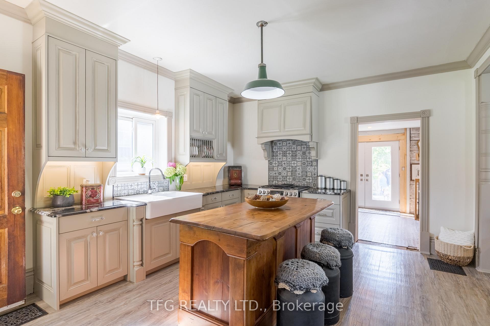 Photo 7 of 184 County 28 Road, Cavan Monaghan, Cavan Twp — HOMEH