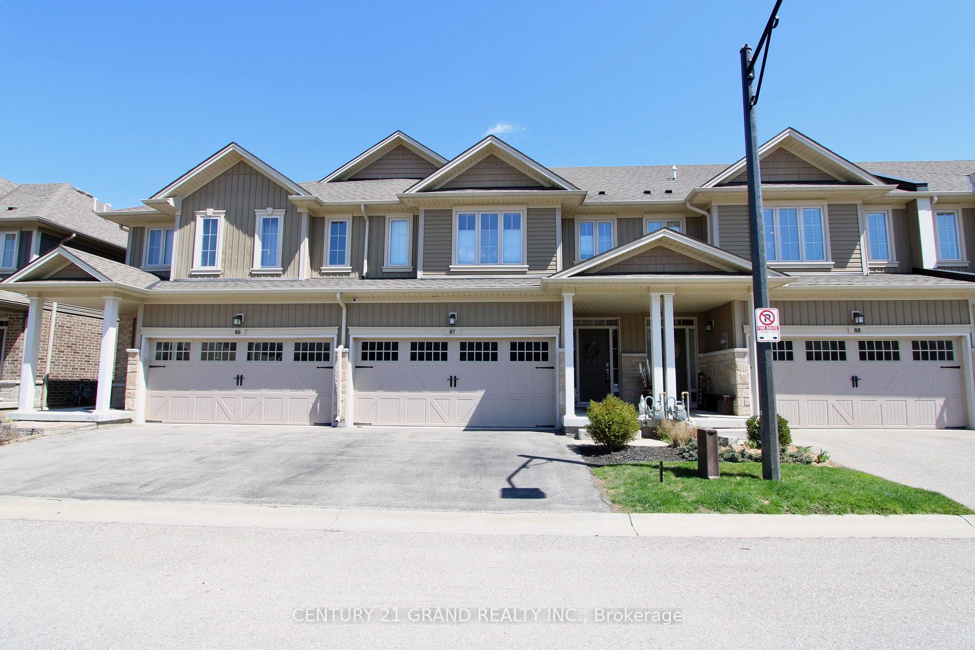 Front of Unit 87, 80 Willow Street