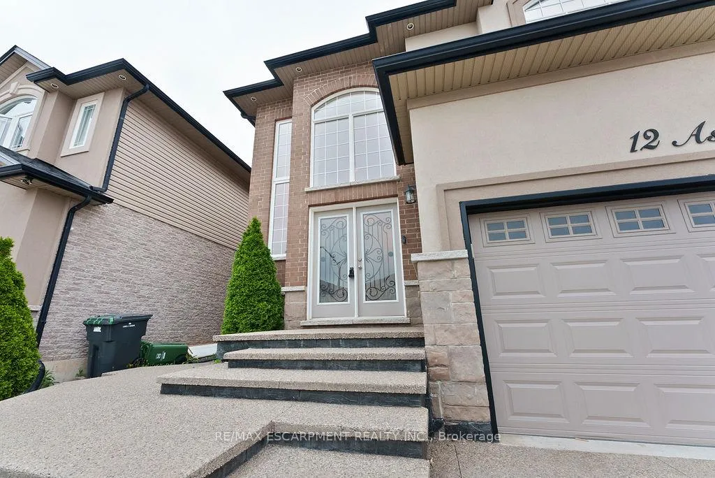 Photo 2 of 12 Ascoli Drive, Hamilton, Ryckmans — HOMEH