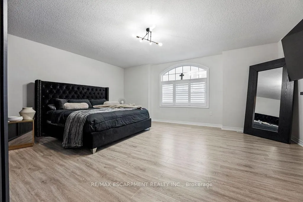 Photo 17 of 12 Ascoli Drive, Hamilton, Ryckmans — HOMEH