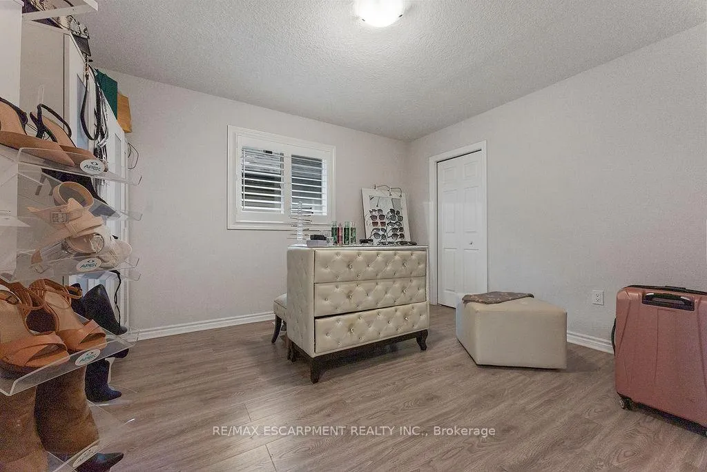 Photo 24 of 12 Ascoli Drive, Hamilton, Ryckmans — HOMEH