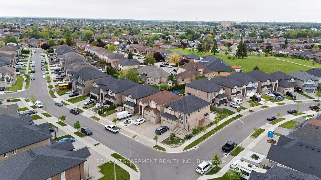 Photo 33 of 12 Ascoli Drive, Hamilton, Ryckmans — HOMEH