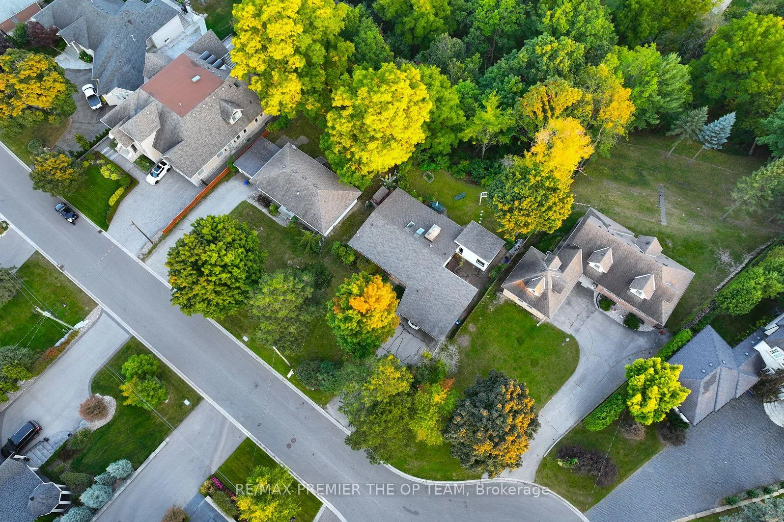 Photo 7 of 175 Davidson Drive, Vaughan, Islington Woods — HOMEH