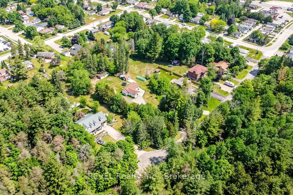 Photo 8 of 31 Pine River Road, Essa, Angus — HOMEH