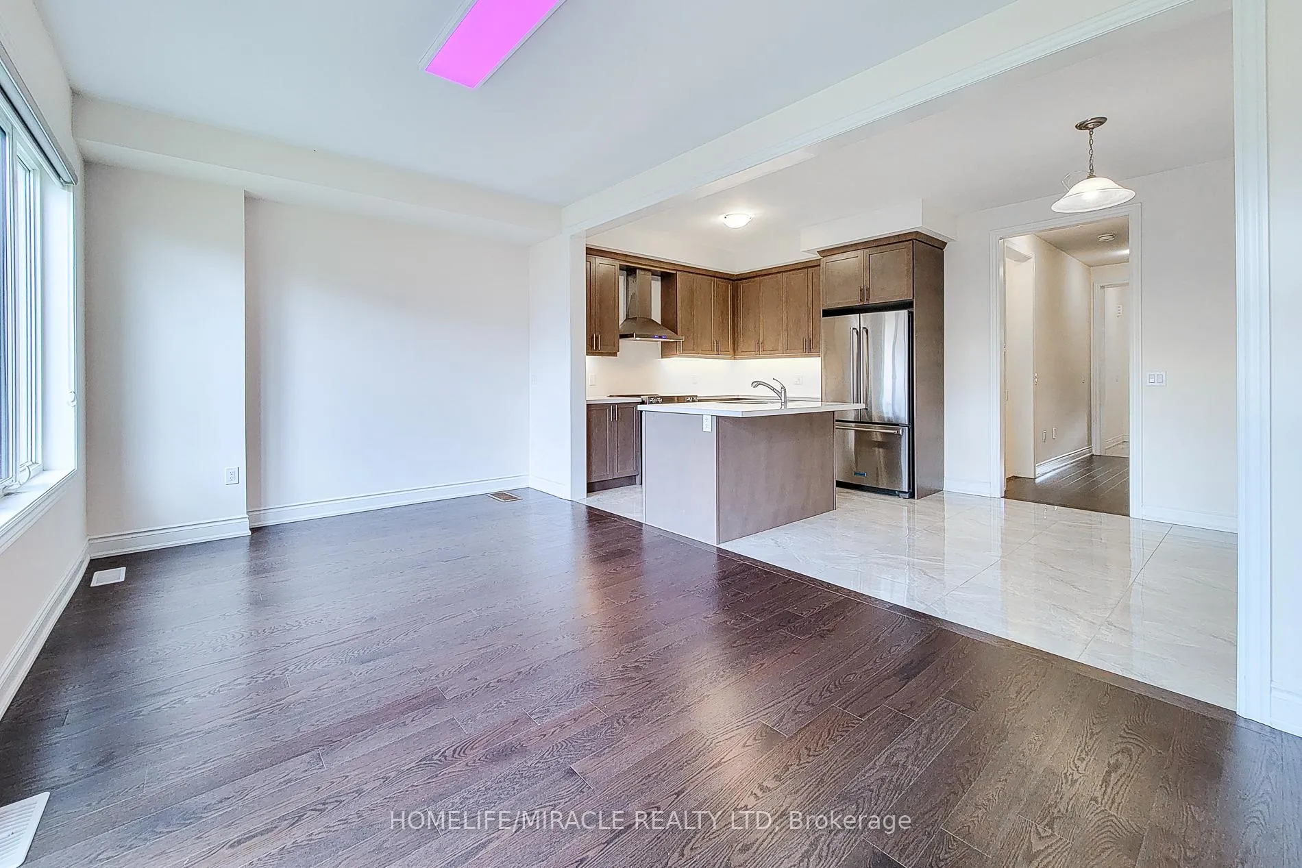 Photo 9 of 1101 Garner Road E, Hamilton, Ancaster — HOMEH