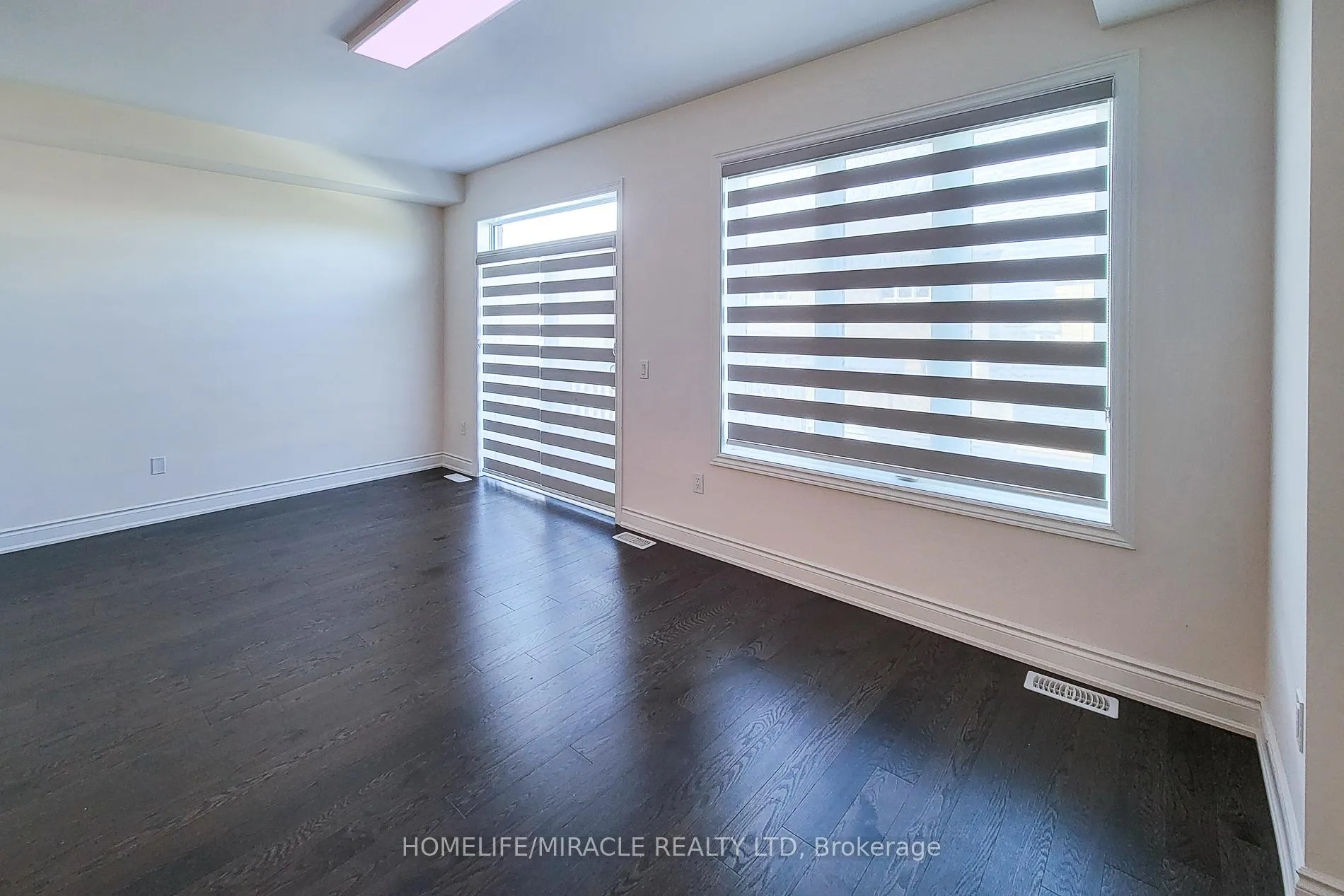 Photo 15 of 1101 Garner Road E, Hamilton, Ancaster — HOMEH