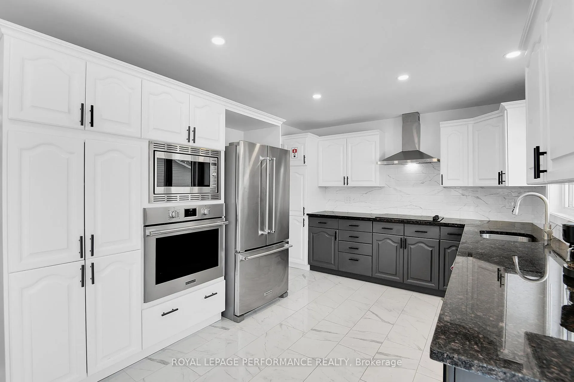 Photo 9 of 1646 Sunview Drive, Ottawa, Orleans/Sunridge — HOMEH