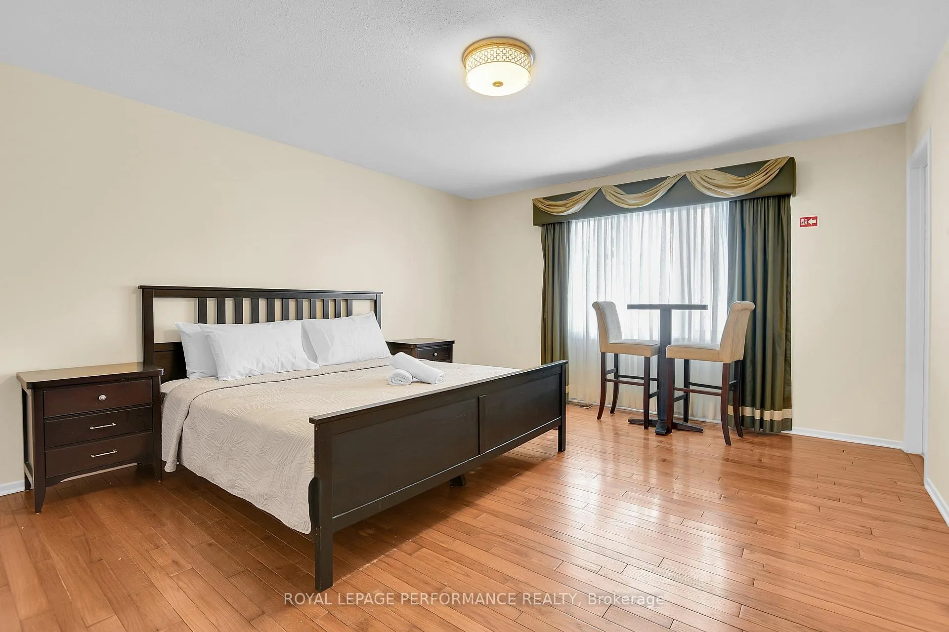 Photo 14 of 1646 Sunview Drive, Ottawa, Orleans/Sunridge — HOMEH