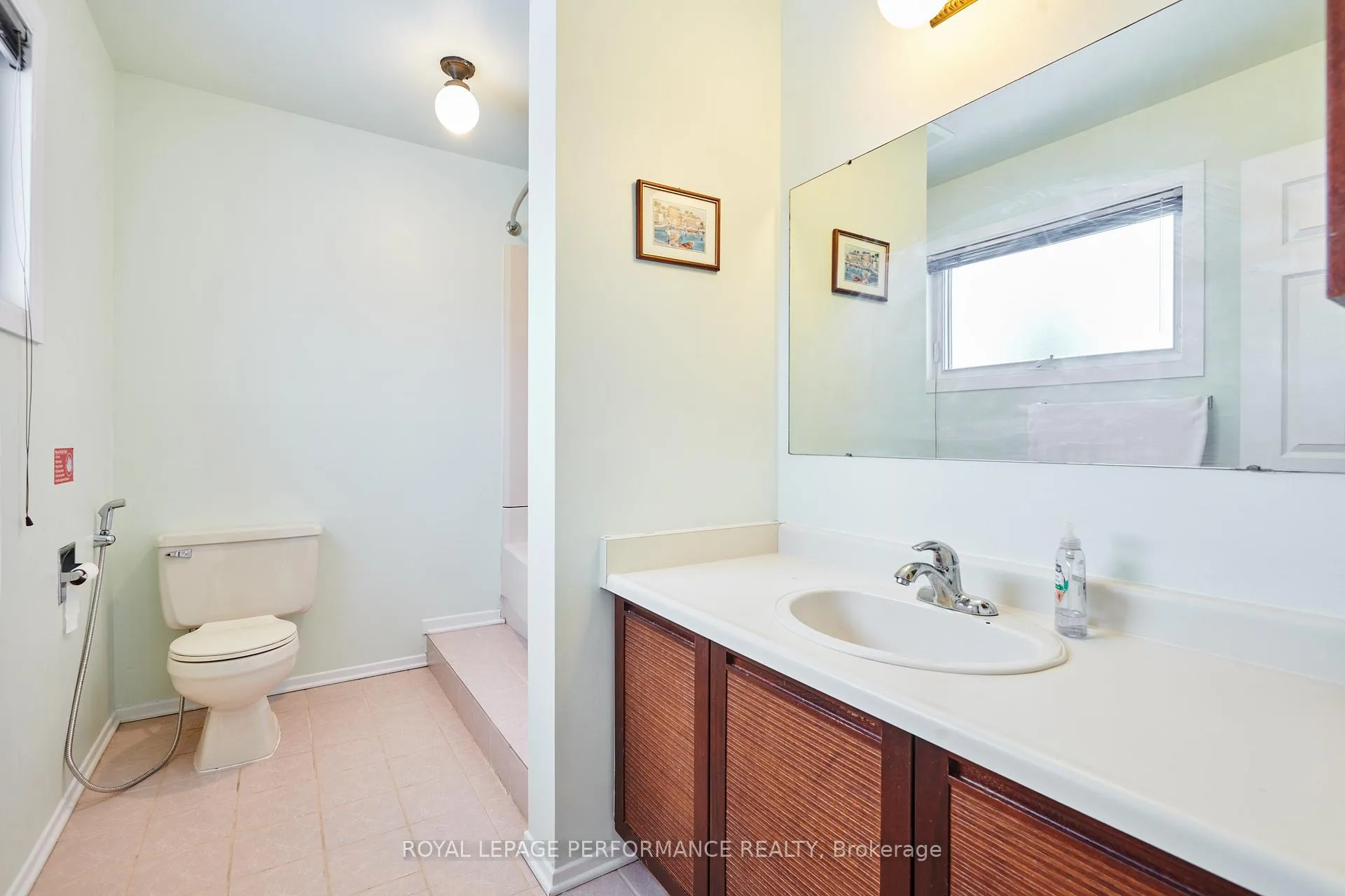 Photo 15 of 1646 Sunview Drive, Ottawa, Orleans/Sunridge — HOMEH