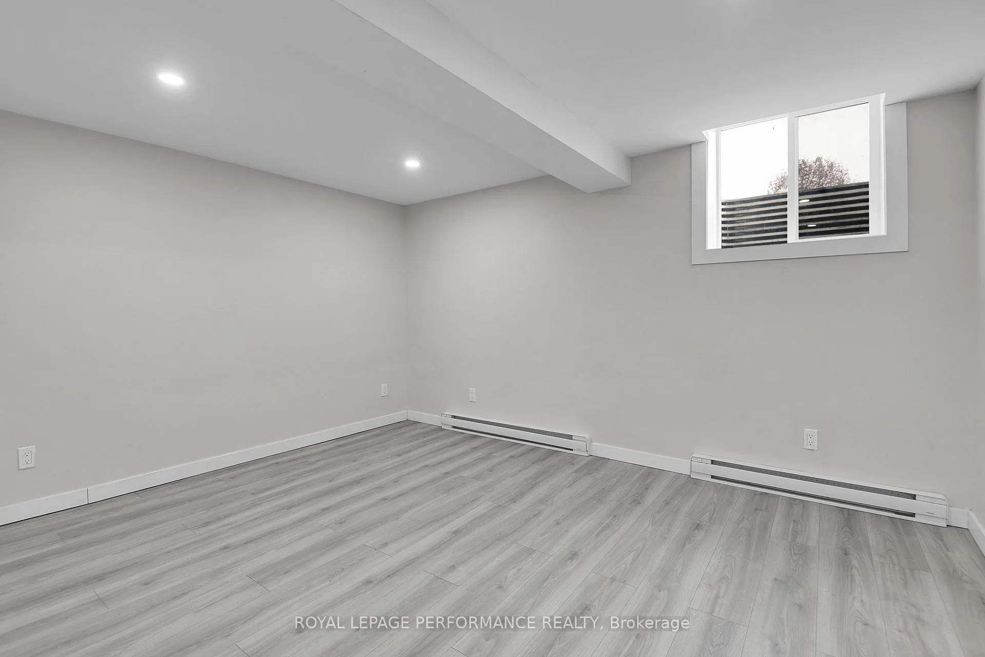 Photo 24 of 1646 Sunview Drive, Ottawa, Orleans/Sunridge — HOMEH