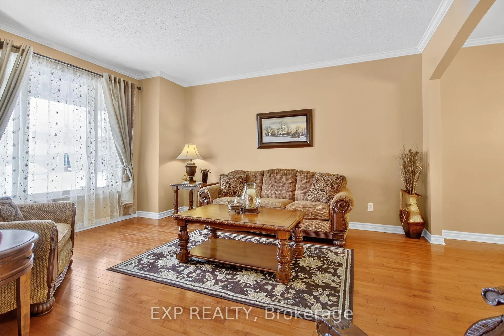 Photo 6 of 103 Coyote Crescent, Ottawa, Stittsville (South) — HOMEH
