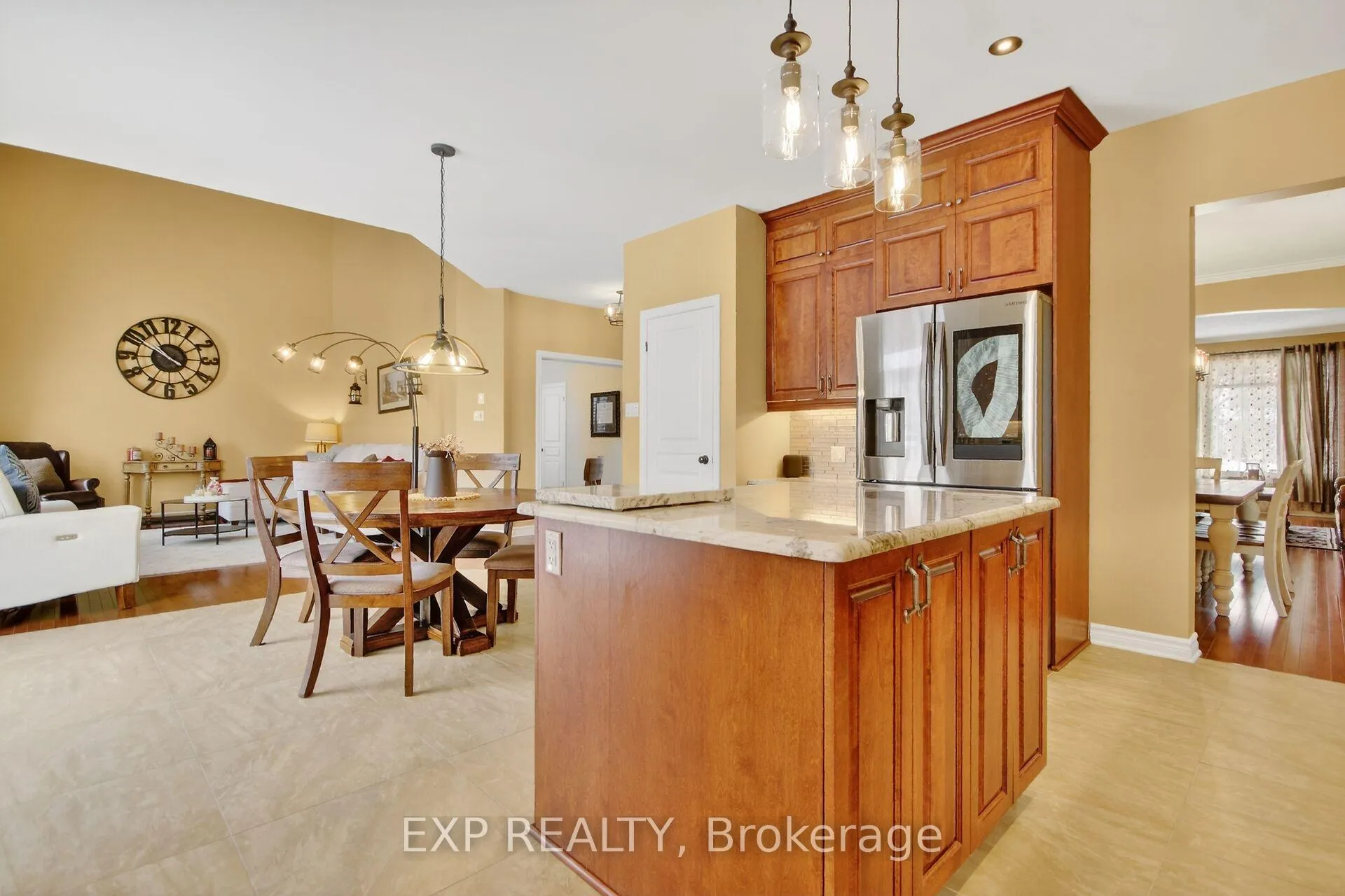 Photo 14 of 103 Coyote Crescent, Ottawa, Stittsville (South) — HOMEH