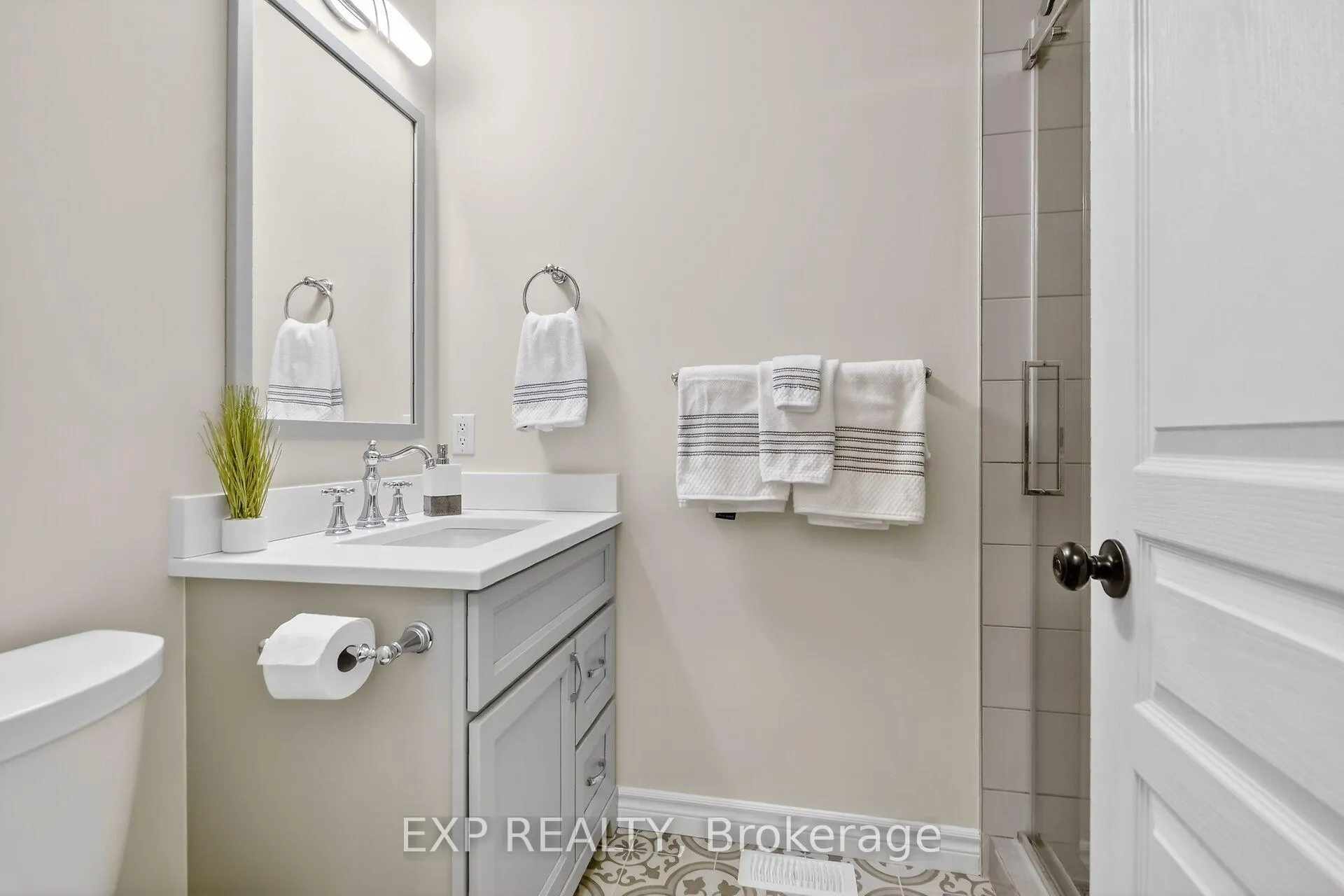 Photo 20 of 103 Coyote Crescent, Ottawa, Stittsville (South) — HOMEH