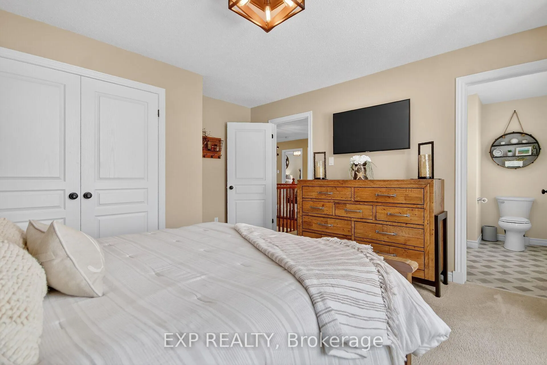 Photo 34 of 103 Coyote Crescent, Ottawa, Stittsville (South) — HOMEH