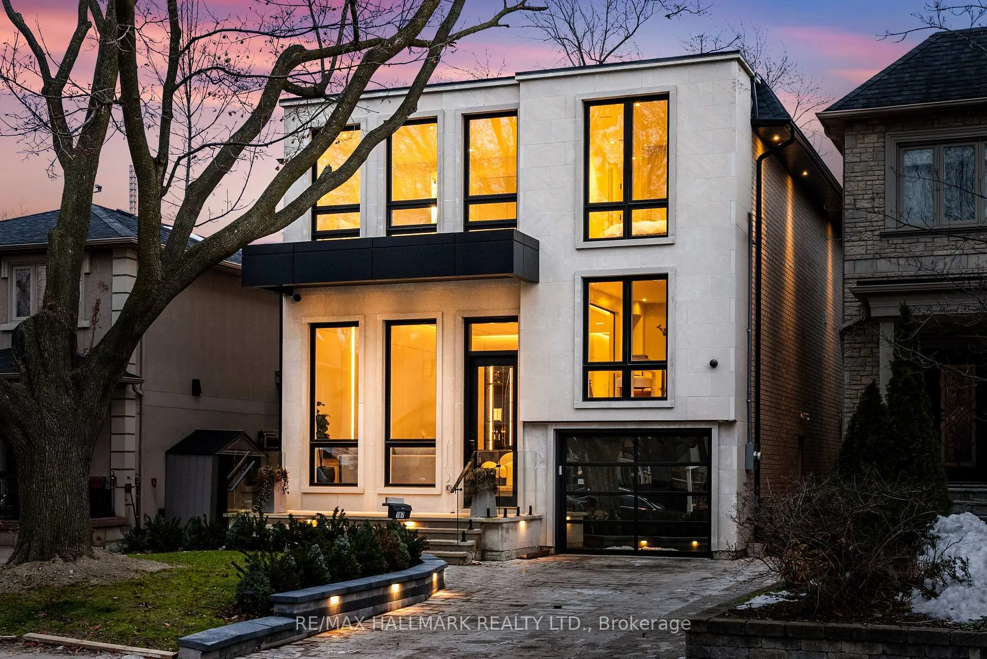 Front of 167 Parkhurst Boulevard