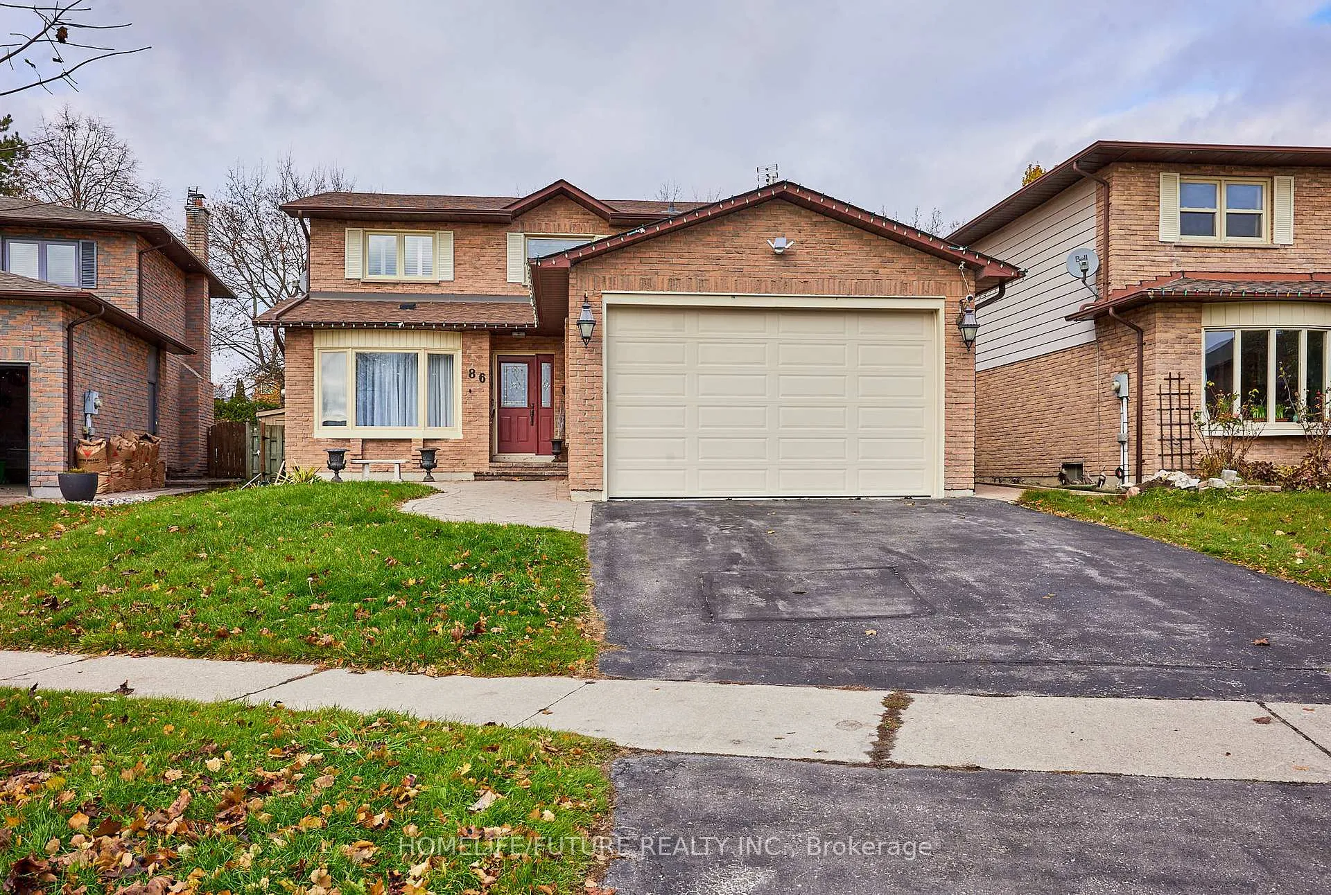 Front of 86 Robinson Crescent