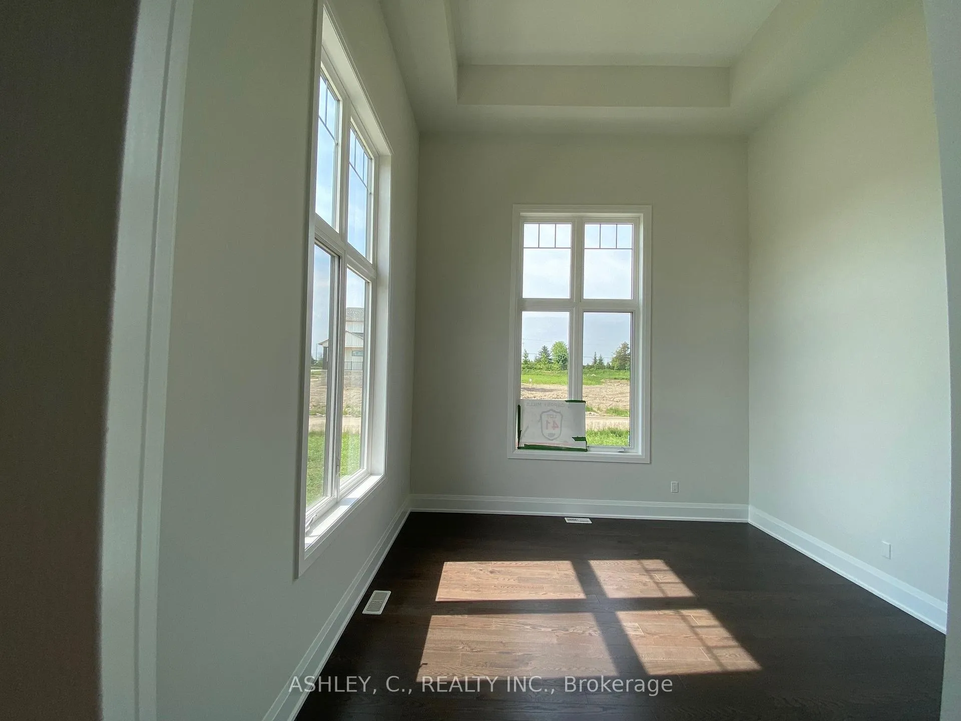 Photo 4 of 15 William Crisp Drive, Caledon, Alton — HOMEH