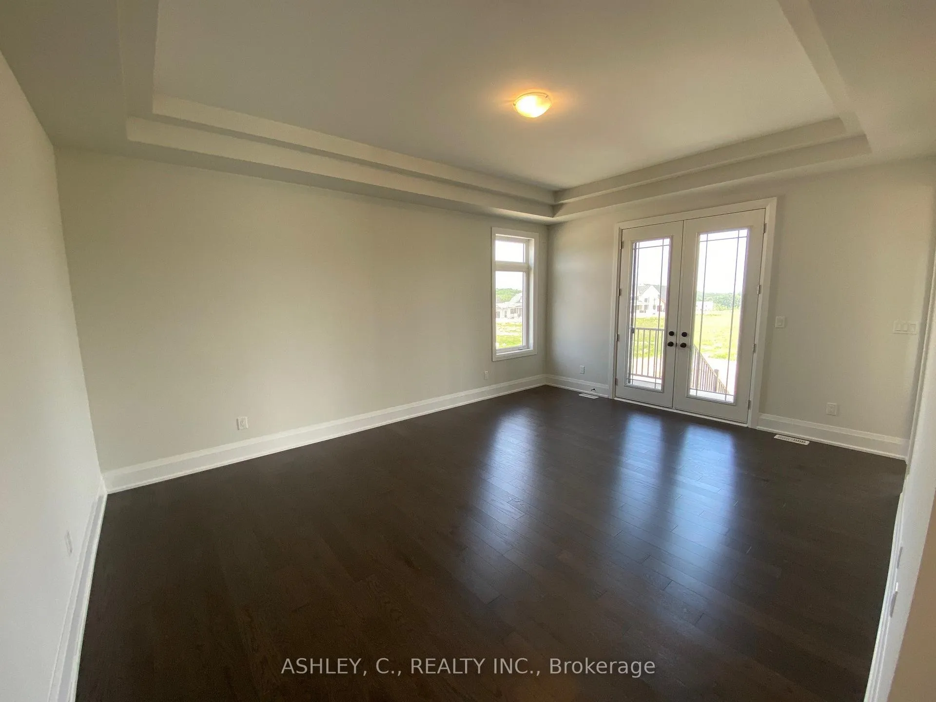 Photo 11 of 15 William Crisp Drive, Caledon, Alton — HOMEH