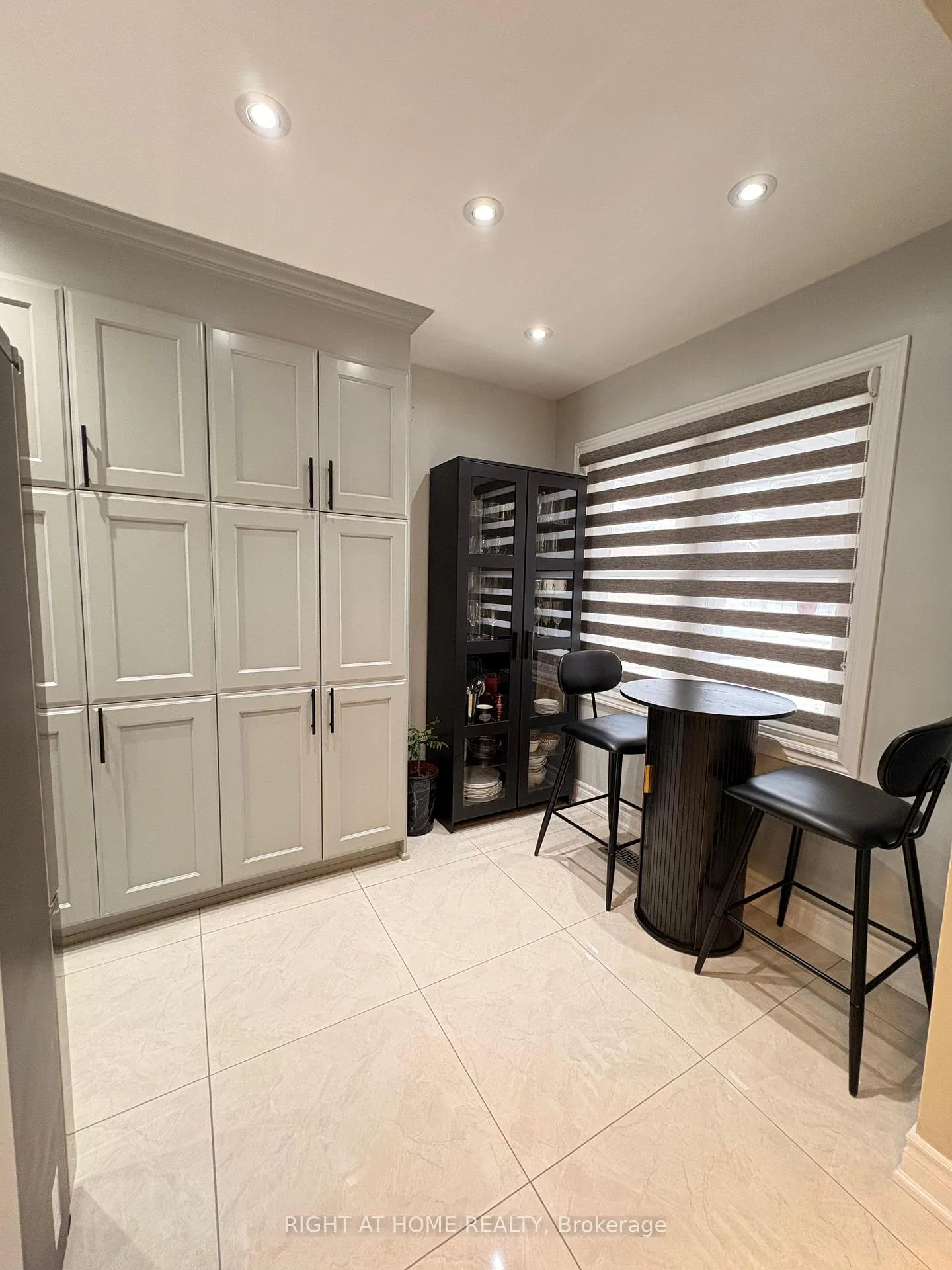 Photo 9 of 58 Teddington Crescent, Whitby, Pringle Creek — HOMEH