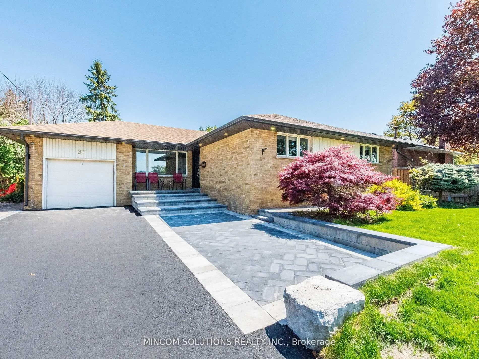 Front of 37 Suburban Drive