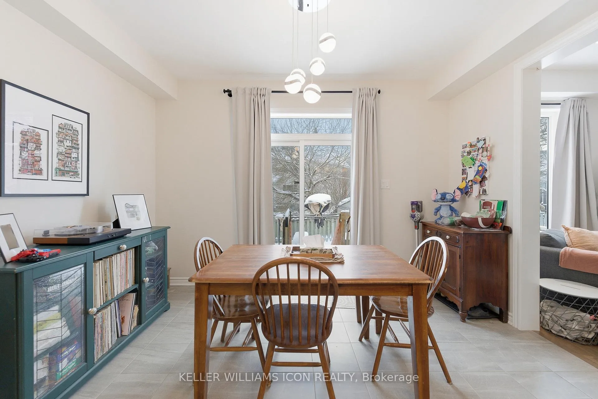 Photo 11 of 132 Asper Trail Circle, Ottawa, Kanata - Emerald Meadows/Trailwest — HOMEH