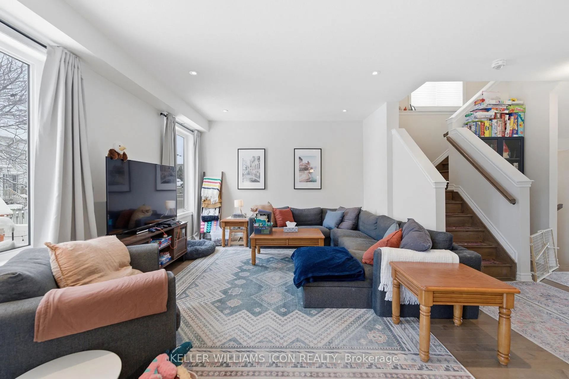 Photo 15 of 132 Asper Trail Circle, Ottawa, Kanata - Emerald Meadows/Trailwest — HOMEH
