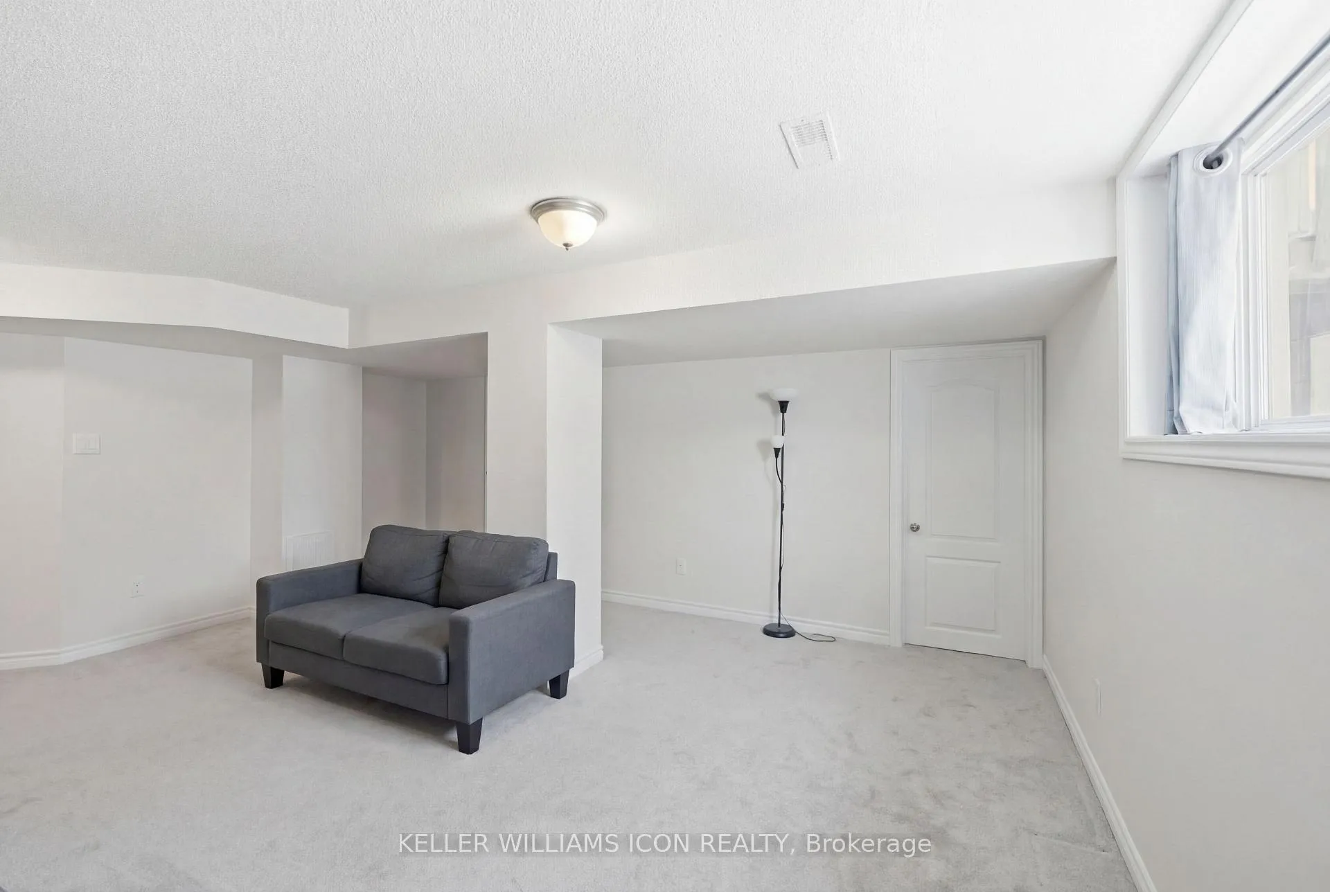 Photo 34 of 132 Asper Trail Circle, Ottawa, Kanata - Emerald Meadows/Trailwest — HOMEH