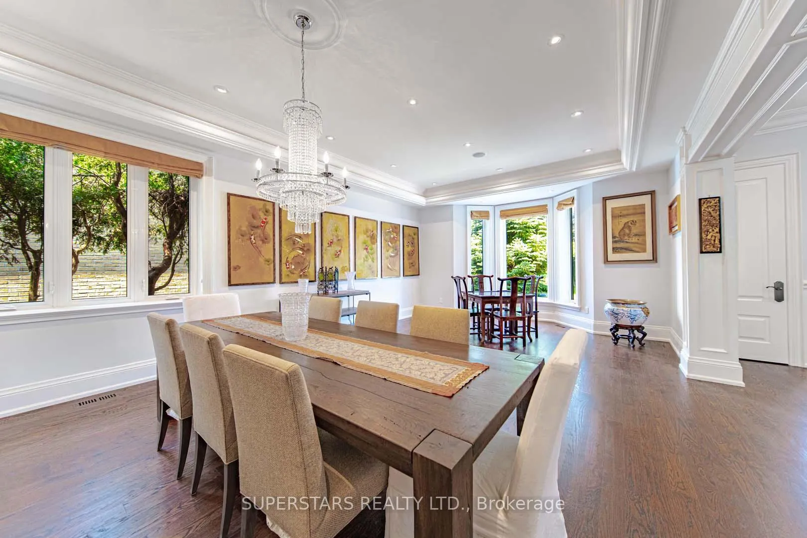 Photo 12 of 643 Glencairn Avenue, Toronto, Englemount-Lawrence — HOMEH