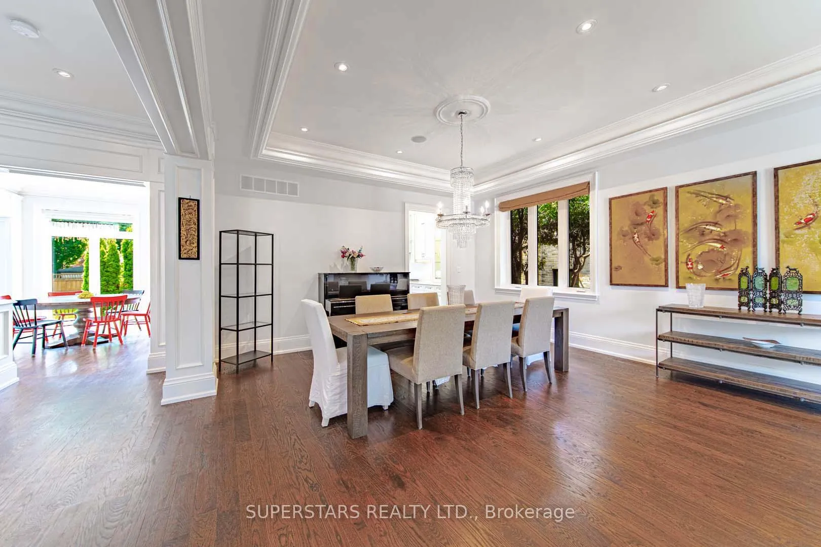 Photo 13 of 643 Glencairn Avenue, Toronto, Englemount-Lawrence — HOMEH