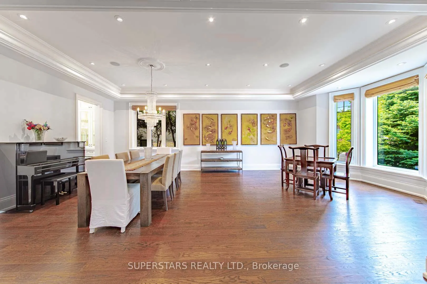 Photo 14 of 643 Glencairn Avenue, Toronto, Englemount-Lawrence — HOMEH