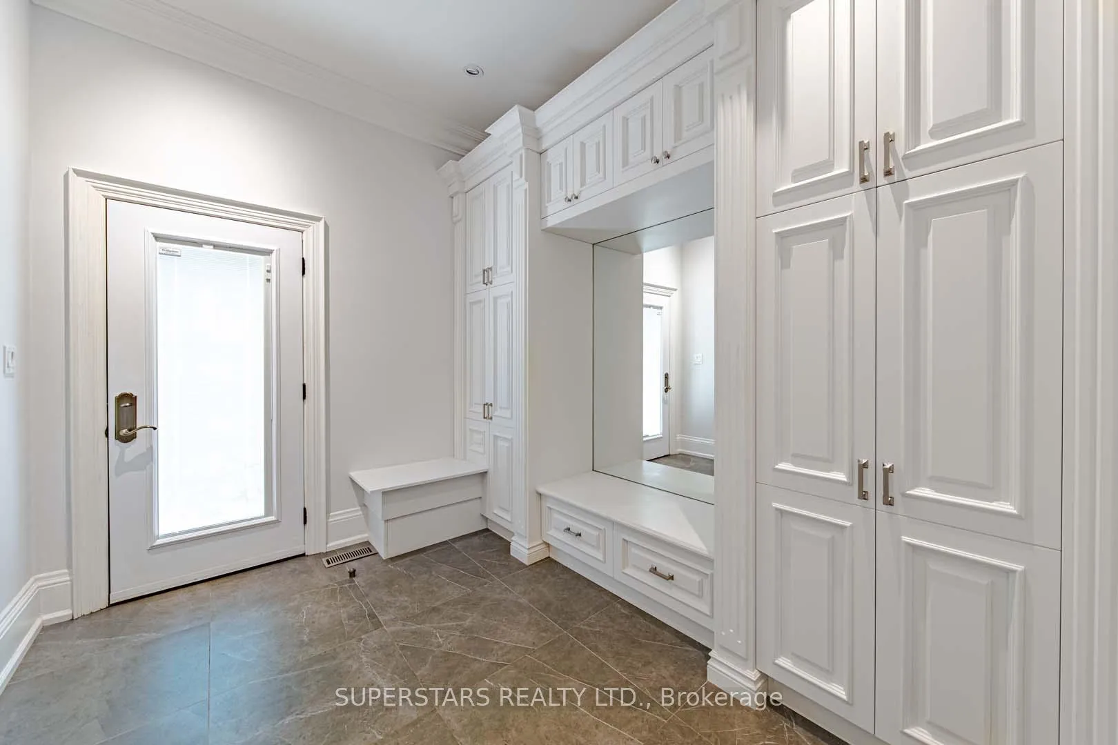 Photo 15 of 643 Glencairn Avenue, Toronto, Englemount-Lawrence — HOMEH