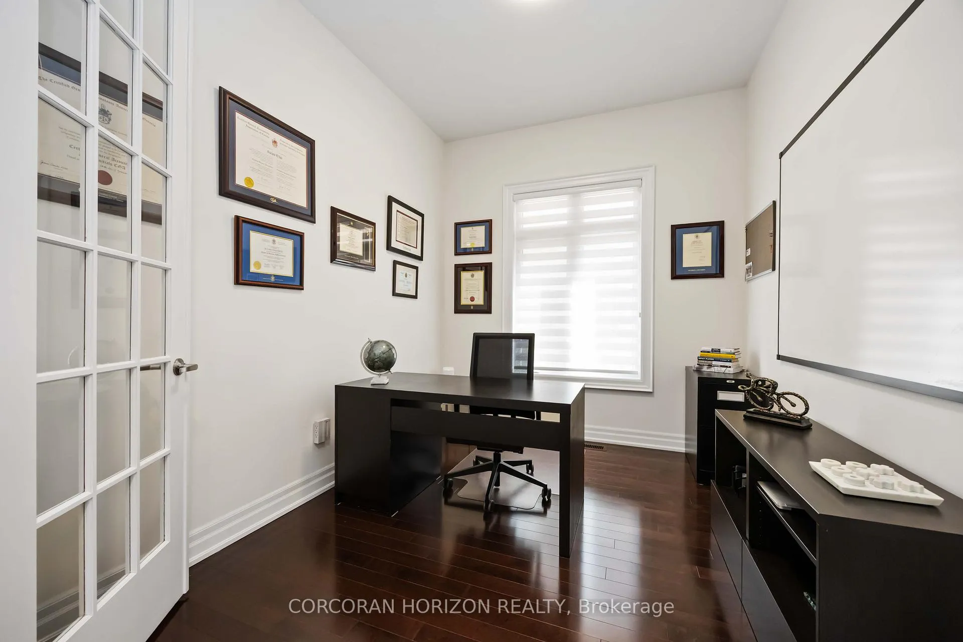 Photo 22 of 33 Kylemount Court, Vaughan, Patterson — HOMEH
