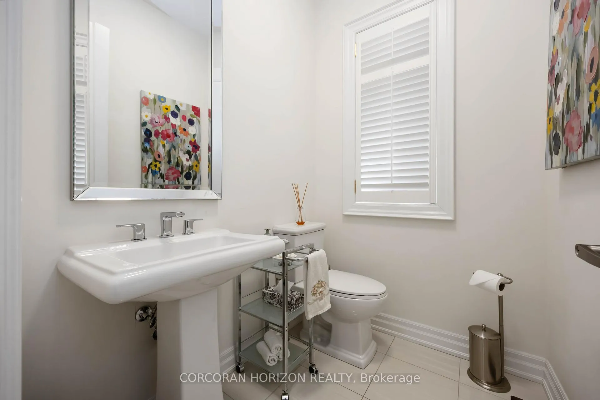 Photo 23 of 33 Kylemount Court, Vaughan, Patterson — HOMEH