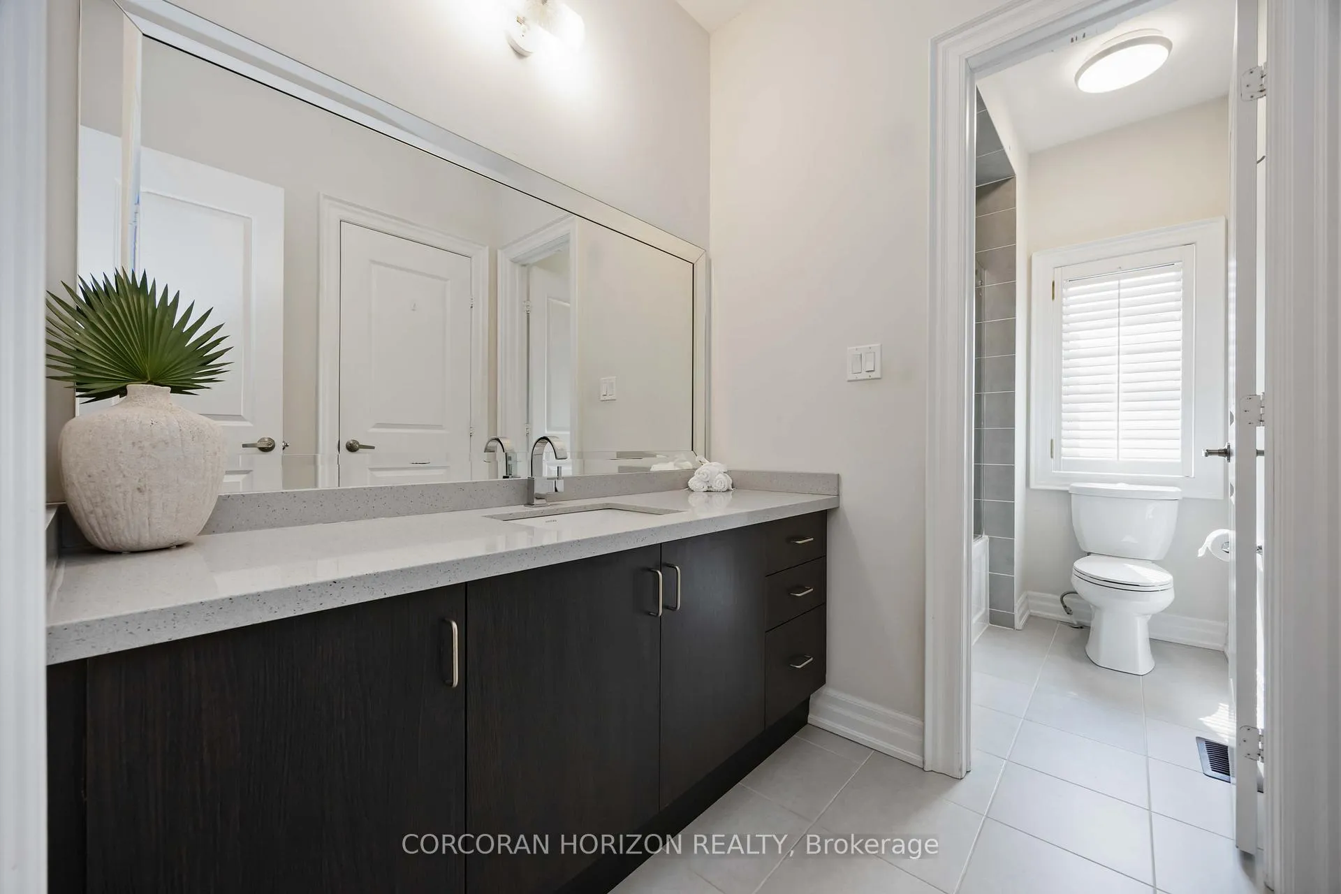 Photo 26 of 33 Kylemount Court, Vaughan, Patterson — HOMEH
