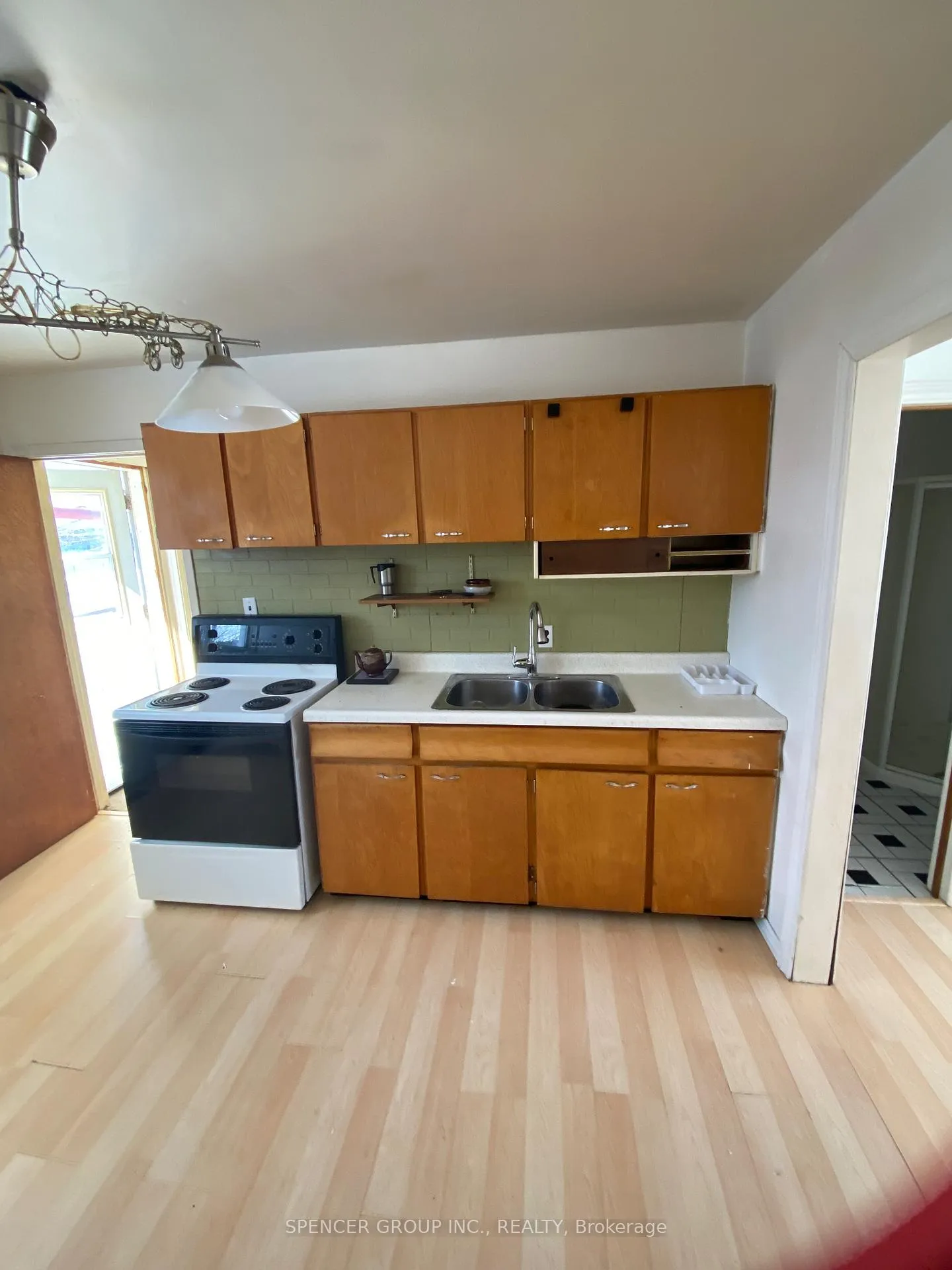 Photo 11 of 8 Ohsweken Road, Manitouwadge — HOMEH
