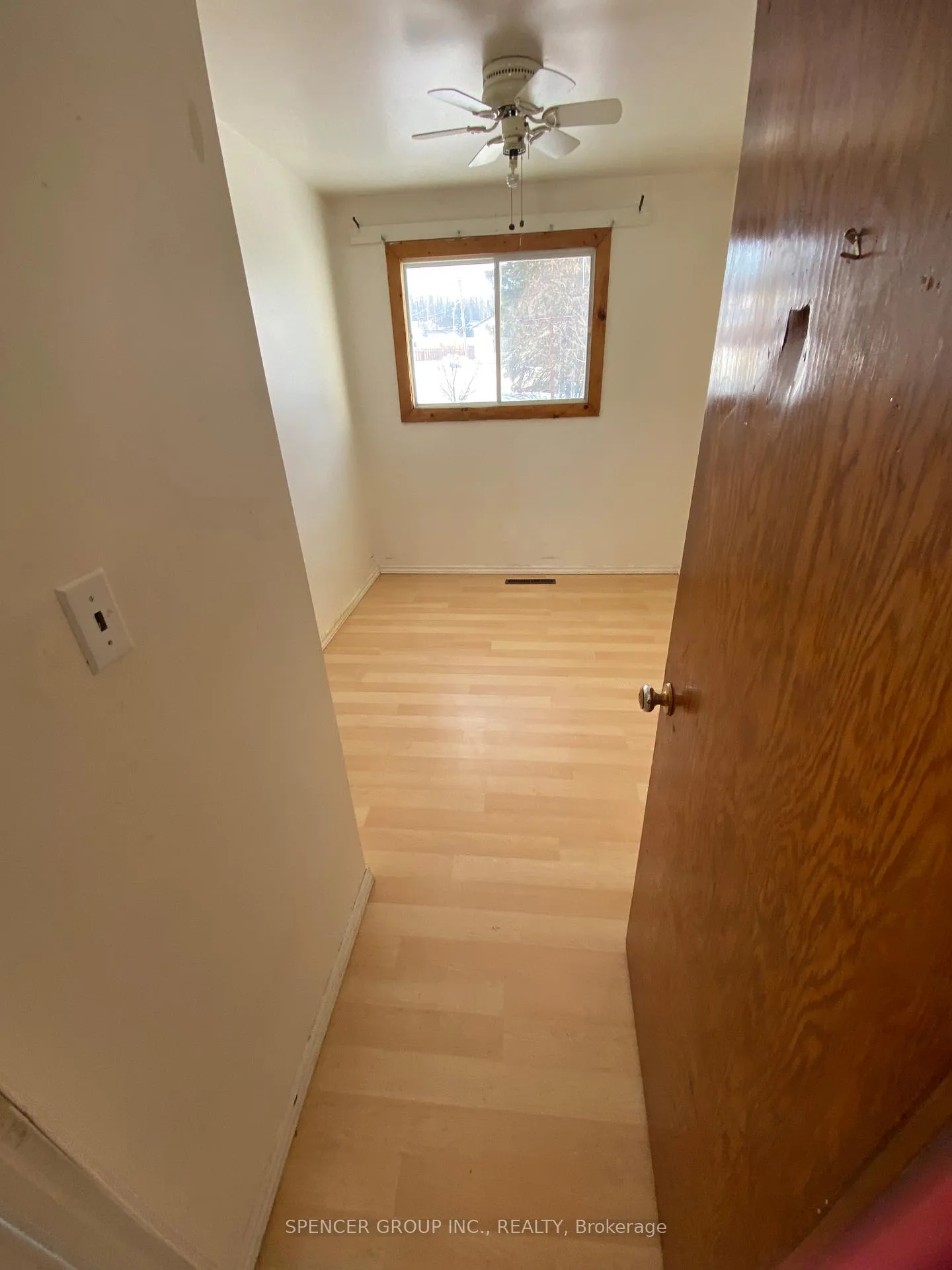 Photo 13 of 8 Ohsweken Road, Manitouwadge — HOMEH