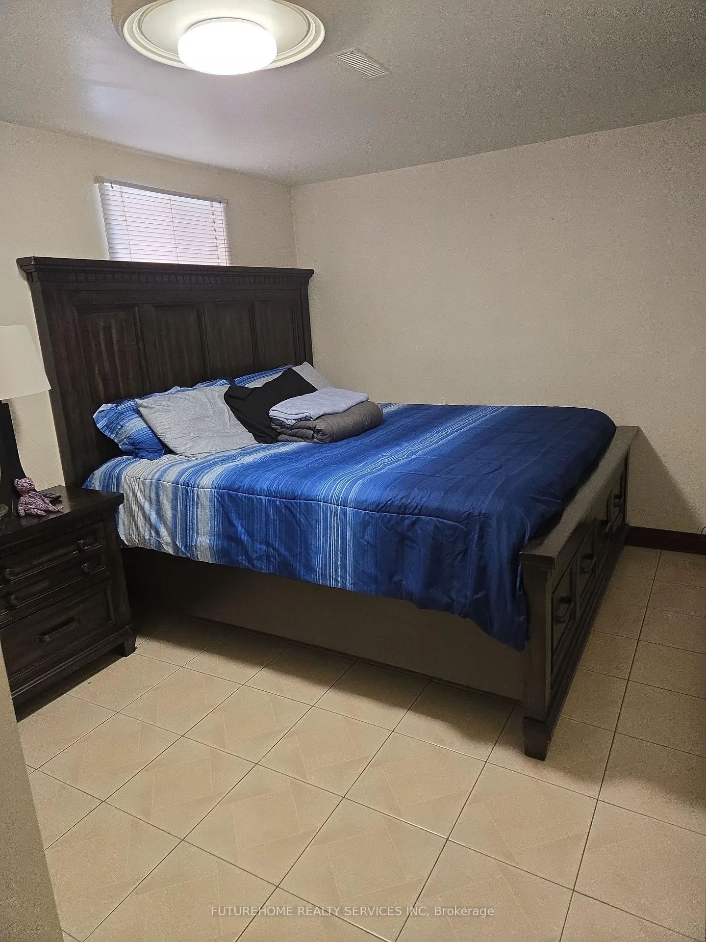 Photo 10 of 57 Jackman Crescent, Vaughan, West Woodbridge — HOMEH