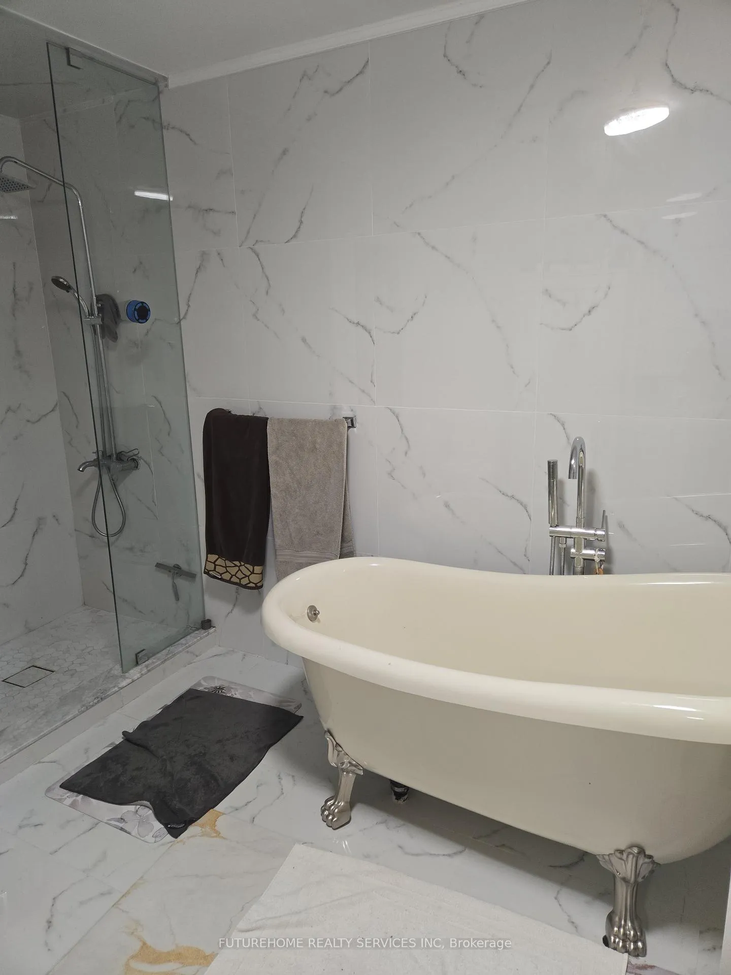 Photo 18 of 57 Jackman Crescent, Vaughan, West Woodbridge — HOMEH