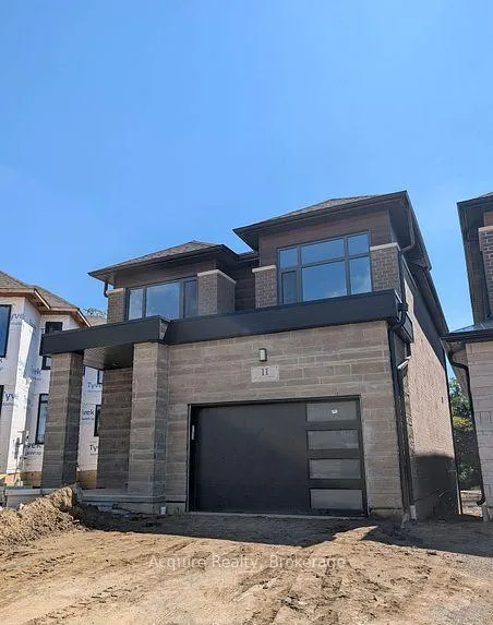 Front of 11 Dagenham Dr
