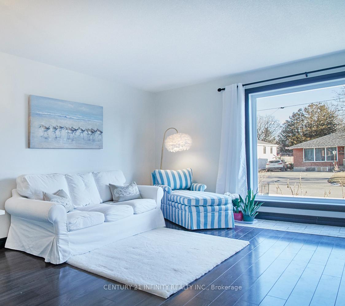 Photo 4 of 439 Campbell Street, Cobourg — HOMEH