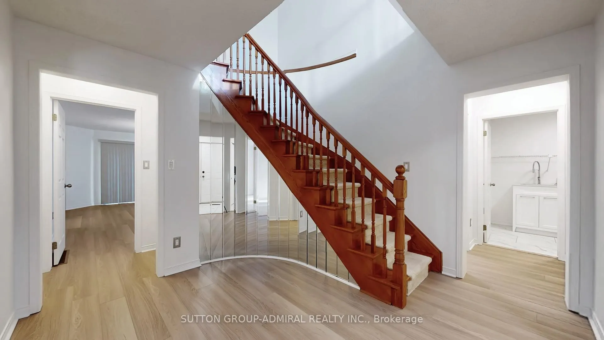 Photo 11 of 90 Clark Avenue, Markham, Thornhill — HOMEH